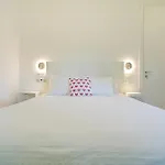 Lujosa Con Piscina *