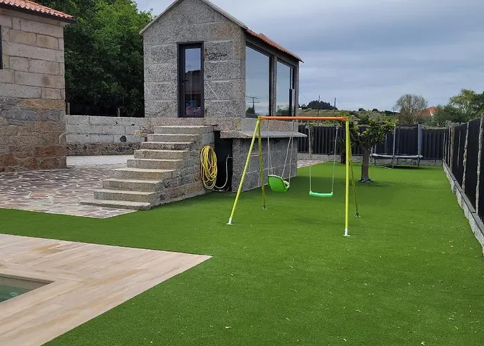 Lujosa Con Piscina 빌라 *