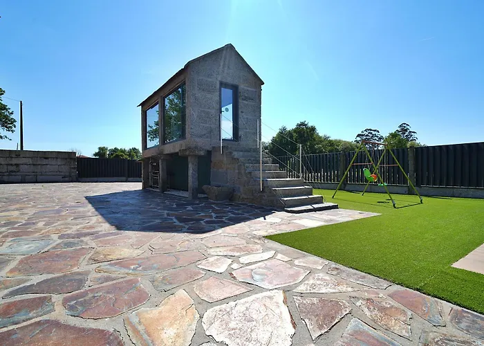 Lujosa Con Piscina *